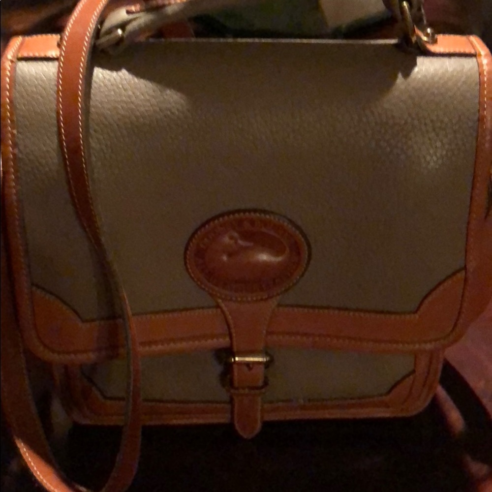 Vintage dooney bourke shoulder bag